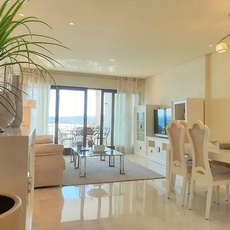 Apartament Luxury Frontal To The Sea In Doncella