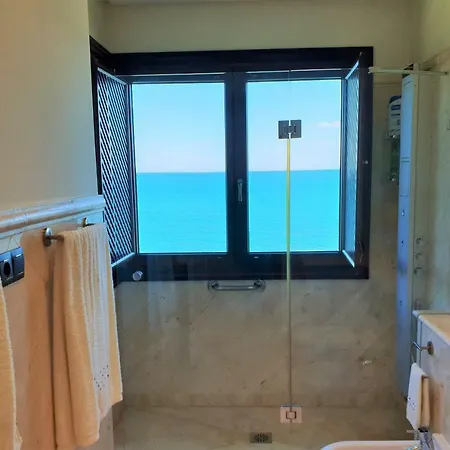 Luxury Frontal To The Sea In Doncella Apartament *