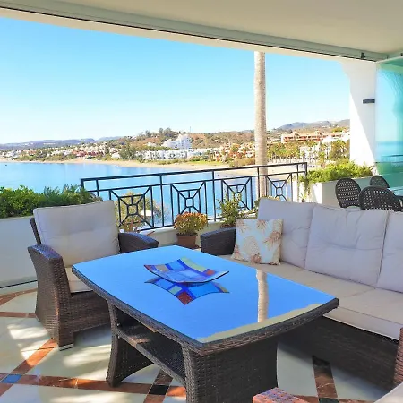 Luxury Frontal To The Sea In Doncella Apartament Estepona